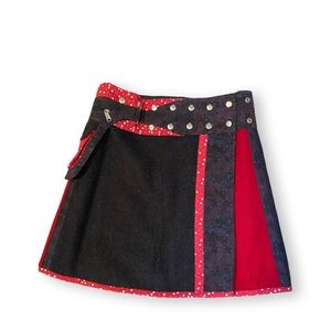 Mishima Hot Cookie Wrap Reversible Skirt; Red & Black w/ accent Floral Pattern